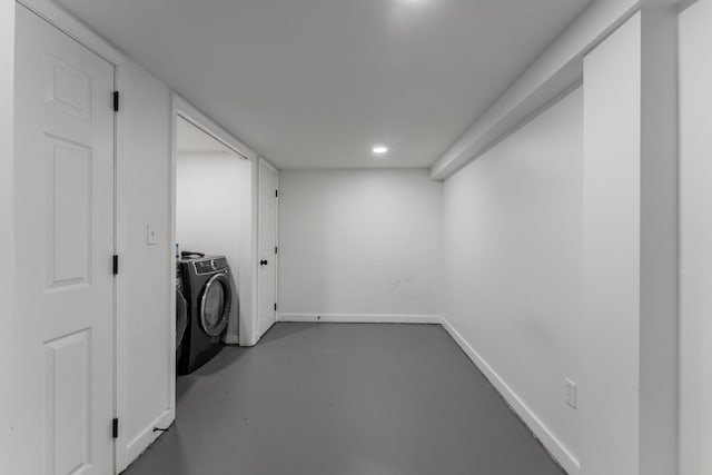 3211 Mayer Ln, Nashville, TN 37218 - laundry area featuring washing machine and clothes dryer and recessed lighting
