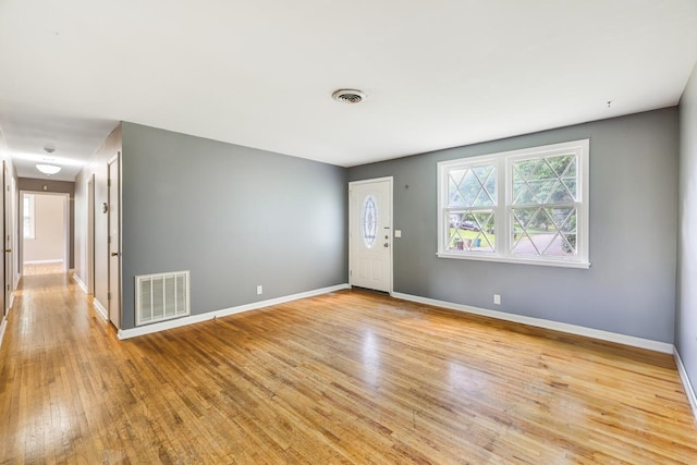 201 Sterry Ct, Antioch, TN 37013 - foyer featuring light wood-style flooring and baseboards