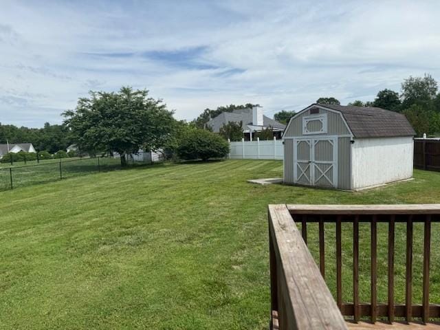 2750 Shepherds Ct, Woodlawn, TN 37191 - fenced backyard with a storage shed