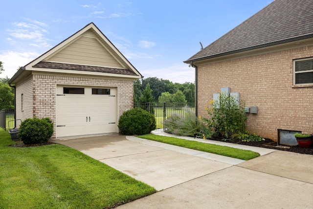 1118 Averwater Run, Murfreesboro, TN 37128 - view of side of property featuring driveway, roof with shingles, brick siding, and a garage