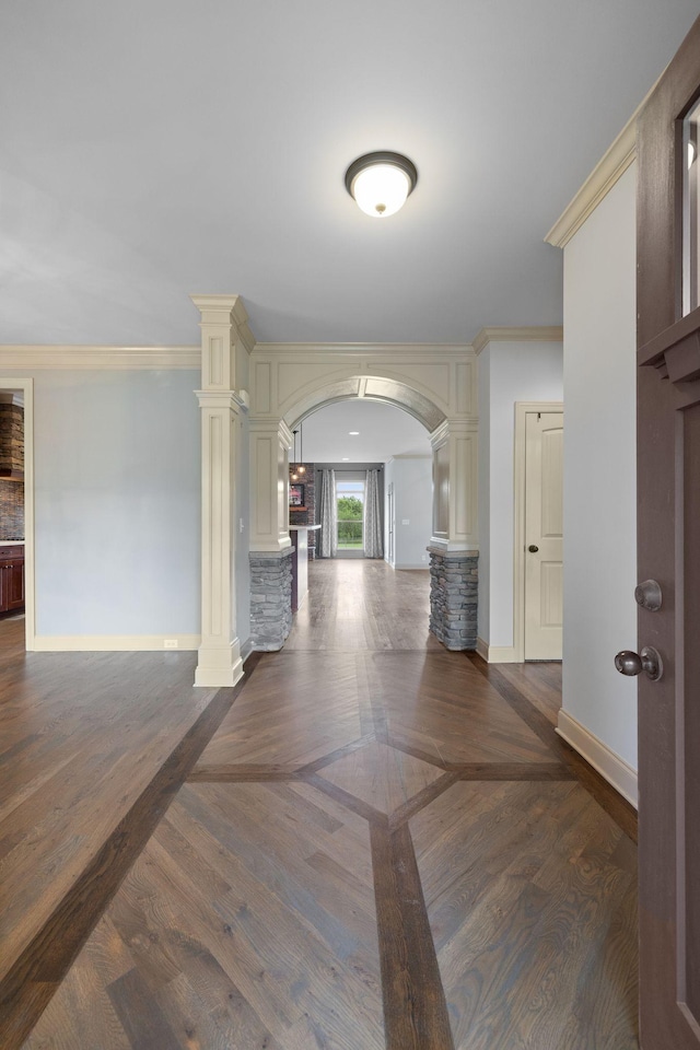 1118 Averwater Run, Murfreesboro, TN 37128 - corridor featuring ornate columns, arched walkways, and ornamental molding