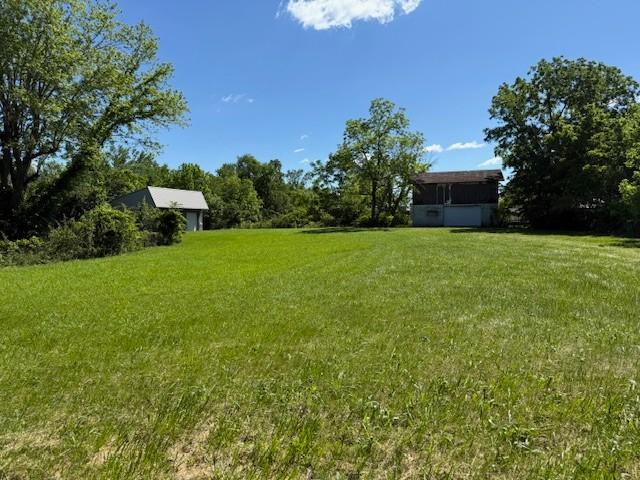 214 5th Ave S, Baxter, TN 38544
