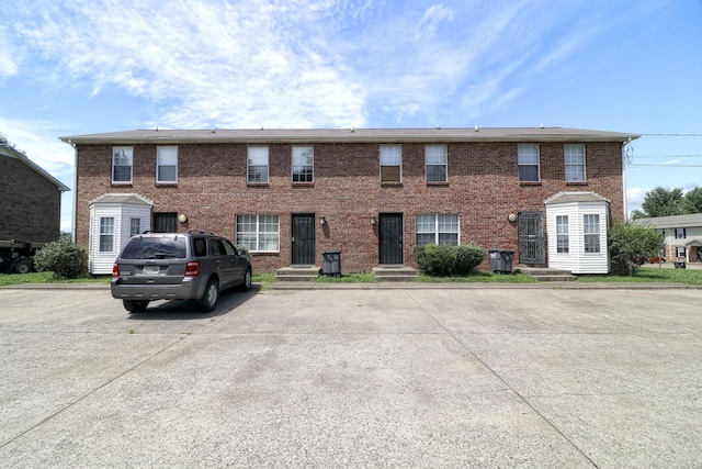 2000 Tynewood Dr, Clarksville, TN 37042 - photo 1