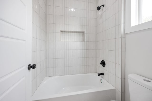 403 Boren St, Springfield, TN 37172 - bathroom with toilet and bathing tub / shower combination
