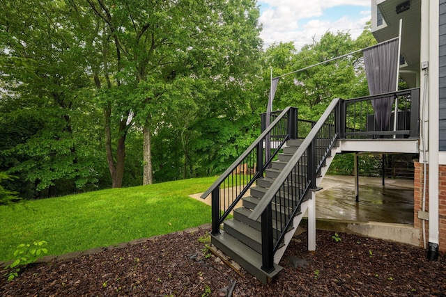 715 Forest Ave, Chattanooga, TN 37405 - view of green lawn featuring stairs and a deck