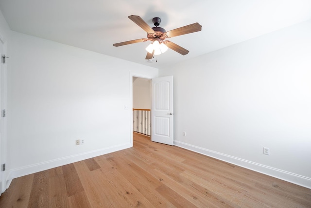 8539 Lexie Ln, Ooltewah, TN 37363 - spare room with light wood finished floors and ceiling fan