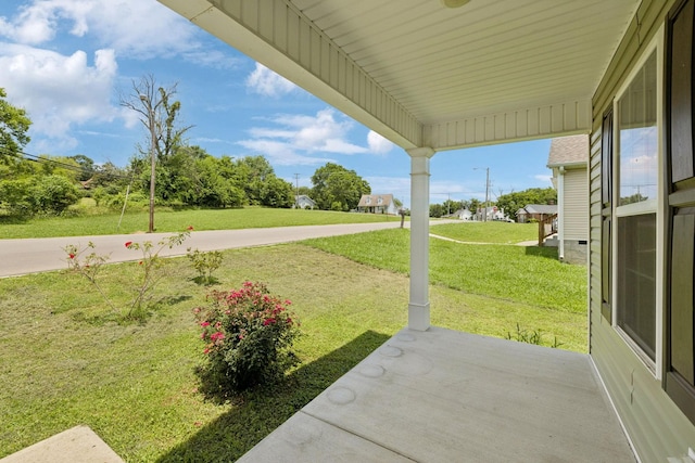 521 5th Ave N, Lewisburg, TN 37091 - view of green lawn