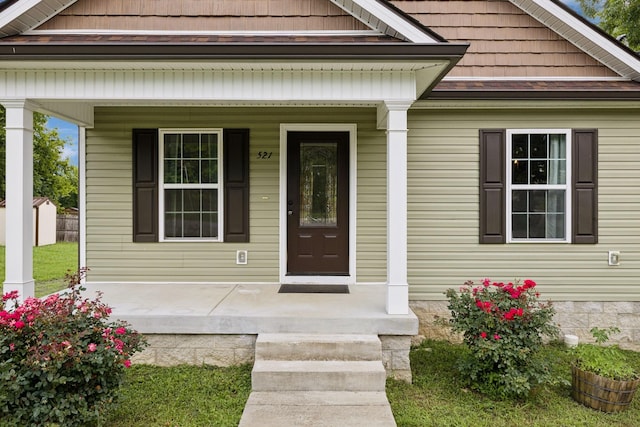 521 5th Ave N, Lewisburg, TN 37091 - doorway to property with a porch