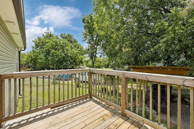 521 5th Ave N, Lewisburg, TN 37091 - wooden terrace with a yard