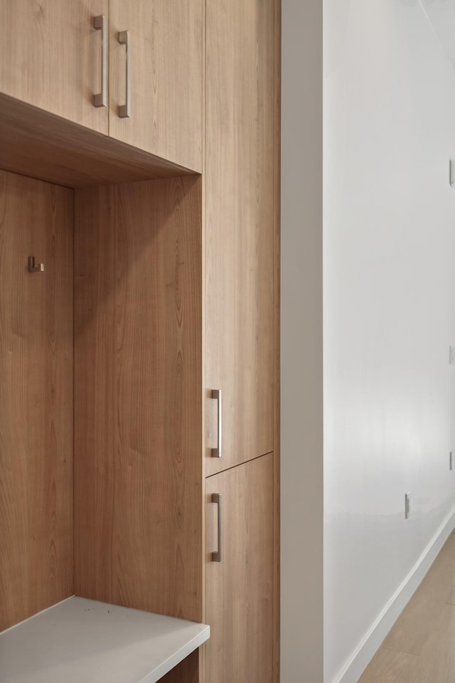 1212 Demonbreun St Unit A13 K, Nashville, TN 37203 - view of closet