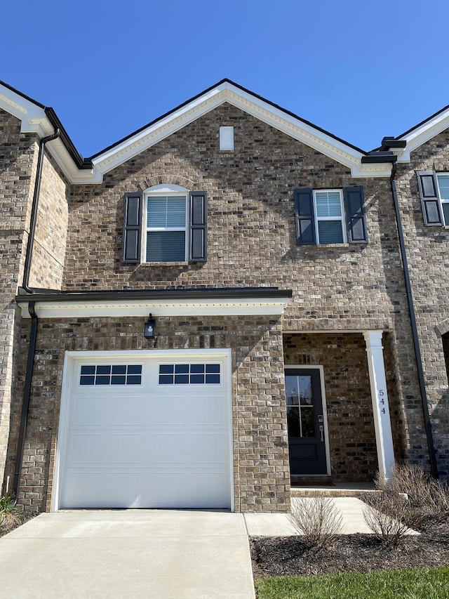 544 Becks Pl, Gallatin, TN 37066 - photo 1
