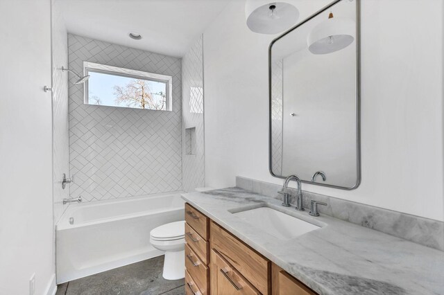 18 Willis St Unit A, Nashville, TN 37207 - bathroom with vanity and tub / shower combination