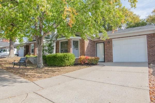 260 Myhr Grn, Nashville, TN 37221 - photo 1