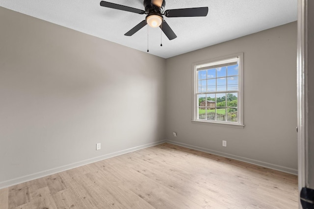309 Shawnee Dr, Columbia, TN 38401 - unfurnished room featuring light wood finished floors and a ceiling fan