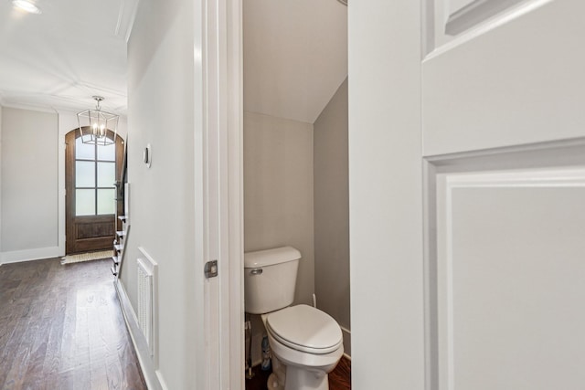 1605 Stokes Ln Unit A, Nashville, TN 37215 - bathroom with wood finished floors and a chandelier