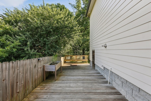 1605 Stokes Ln Unit A, Nashville, TN 37215 - view of wooden deck