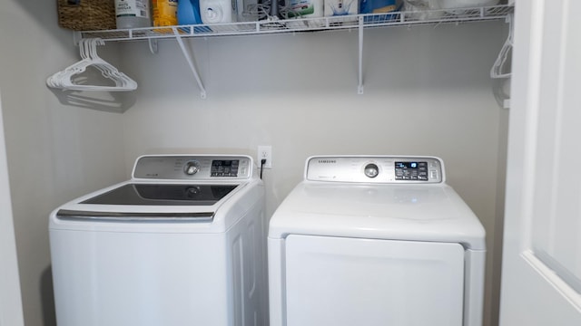 4289 Grapevine Loop, Smyrna, TN 37167 - laundry room featuring separate washer and dryer