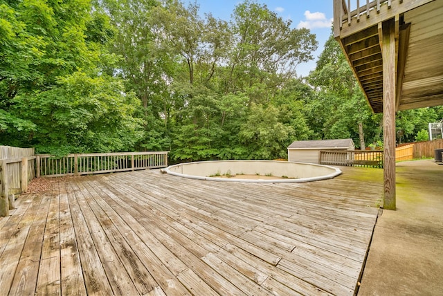 3158 Whitetail Dr, Clarksville, TN 37043 - wooden deck featuring an outbuilding