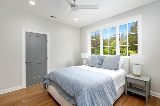 928 Harbor Pointe Dr, Silver Point, TN 38582 - bedroom with wood finished floors, recessed lighting, and a ceiling fan
