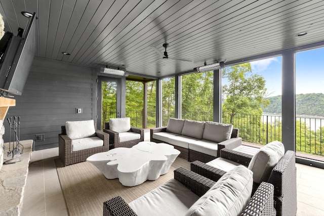 928 Harbor Pointe Dr, Silver Point, TN 38582 - sunroom with an outdoor living space and ceiling fan