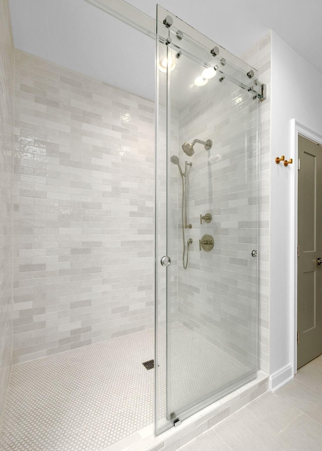 928 Harbor Pointe Dr, Silver Point, TN 38582 - full bath with a shower stall