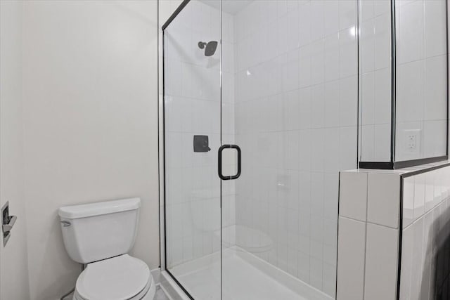 1122 Ridgecrest Dr, Dickson, TN 37055 - full bathroom featuring toilet and a shower stall