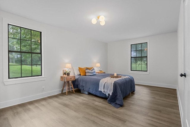 1122 Ridgecrest Dr, Dickson, TN 37055 - bedroom featuring wood finished floors