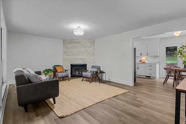 1122 Ridgecrest Dr, Dickson, TN 37055 - sitting room featuring light wood-type flooring and a fireplace