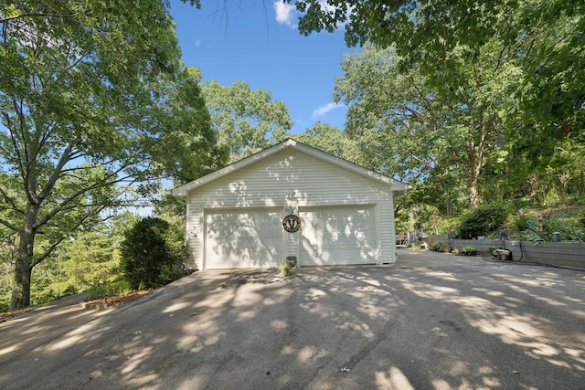 1201 Natchez Rd, Franklin, TN 37069 - view of detached garage
