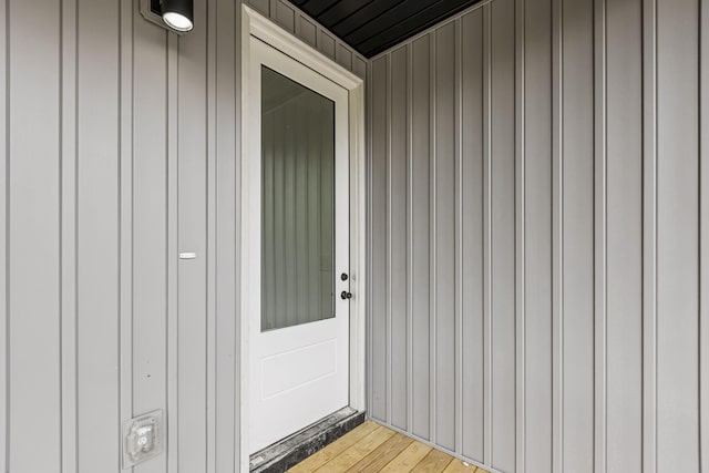 1111 W End Ave N, Lewisburg, TN 37091 - view of exterior entry with board and batten siding