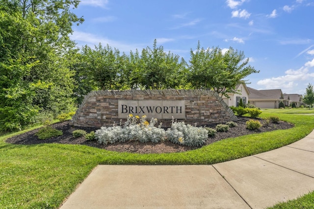 2039 Friendship Dr, Spring Hill, TN 37174 - community / neighborhood sign with a lawn and an attached garage