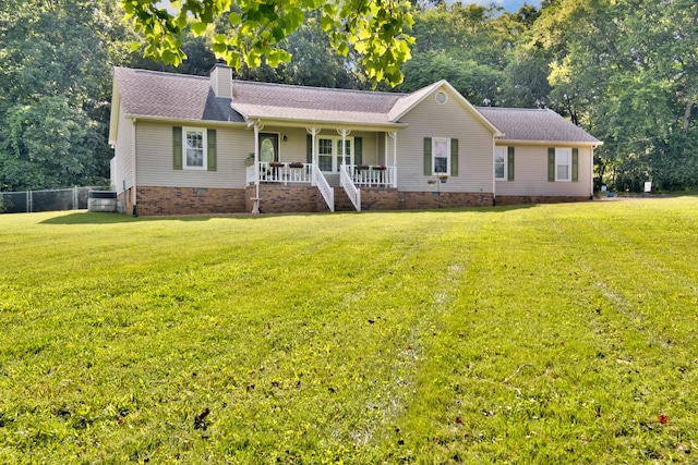 706 Running Deer Dr, Columbia, TN 38401 - single story home featuring a porch, a chimney, crawl space, and roof with shingles