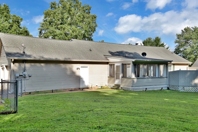 706 Running Deer Dr, Columbia, TN 38401 - back of property with roof with shingles, crawl space, and entry steps