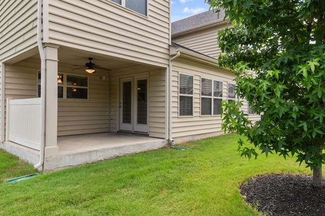 4114 Giacomo Dr, Murfreesboro, TN 37128 - property entrance with ceiling fan, a lawn, and a patio