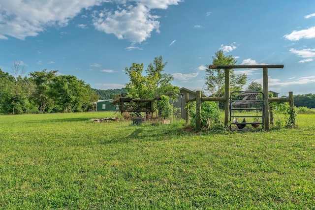 2750 Clampit Hollow Rd, Lafayette, TN 37083 - view of grassy yard