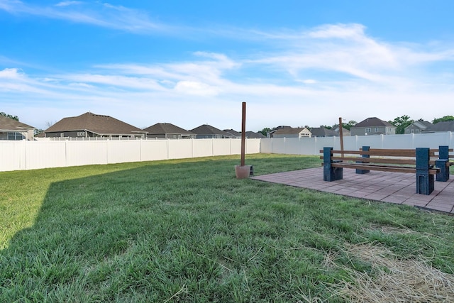 1331 Maize Ln, Lebanon, TN 37087 - fenced backyard featuring a residential view and a patio area