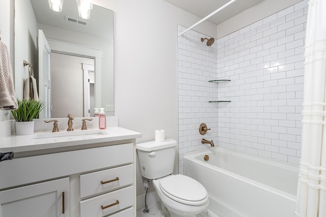 2744 Morrow Ln, Columbia, TN 38401 - bathroom featuring shower / bathtub combination with curtain and vanity