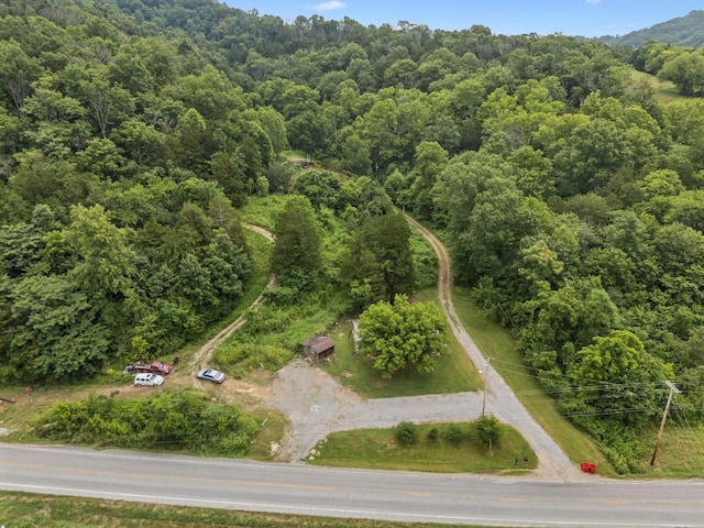 3337 Hartsville Rd, Lafayette, TN 37083 - bird's eye view of a heavily wooded area