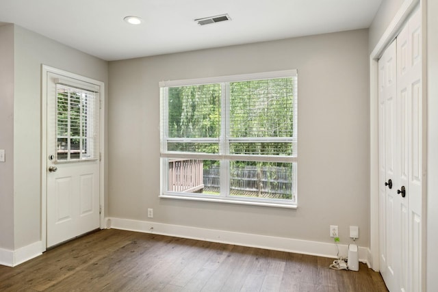 808 Garrett Way Ct, Antioch, TN 37013 - foyer featuring dark wood finished floors and recessed lighting