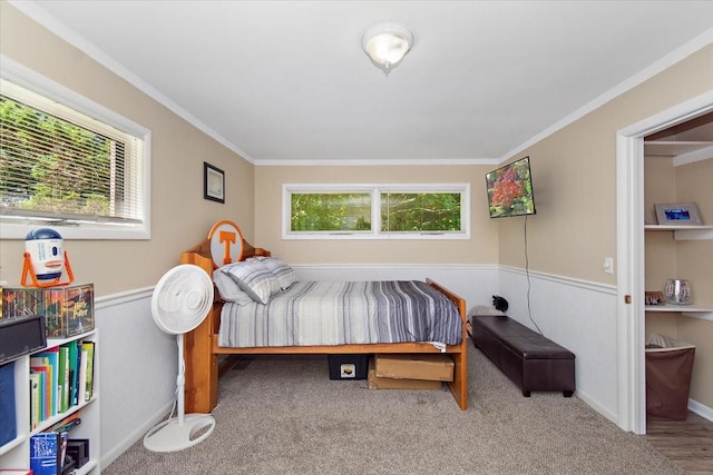 19 Horseshoe Bend Rd, Leoma, TN 38468 - bedroom with carpet and ornamental molding