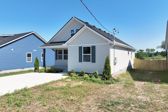 1142 Snow Ave, Madison, TN 37115 - rear view of house featuring a shingled roof and crawl space