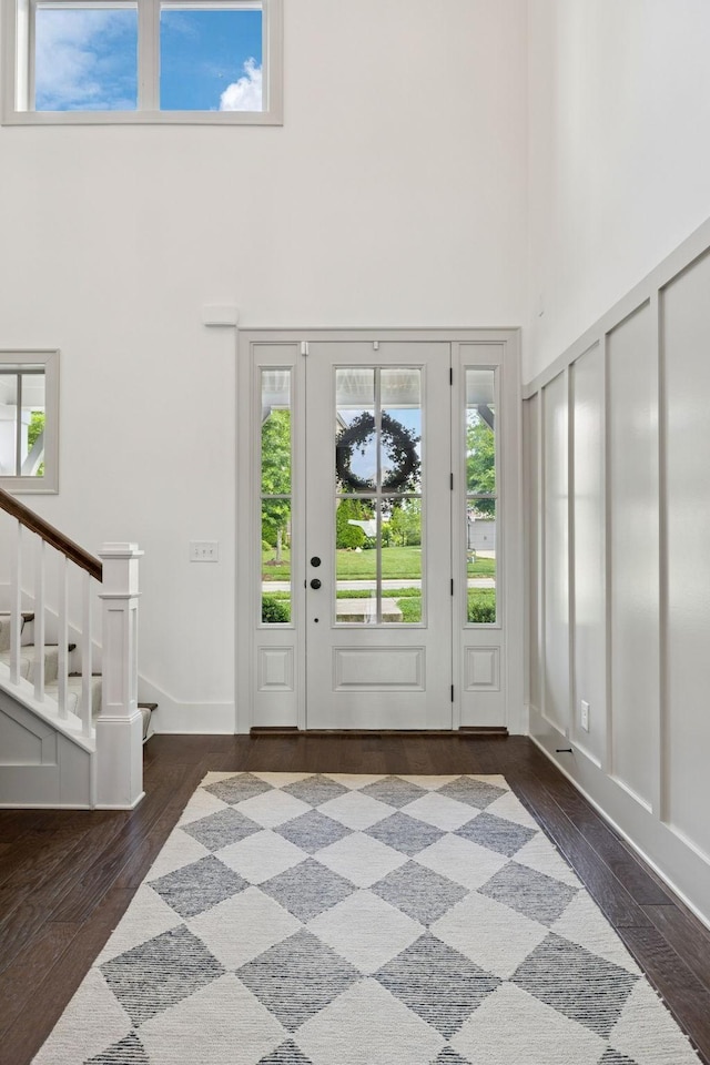 923 Hornsby Dr, Franklin, TN 37064 - entryway featuring a high ceiling, wood finished floors, and stairway