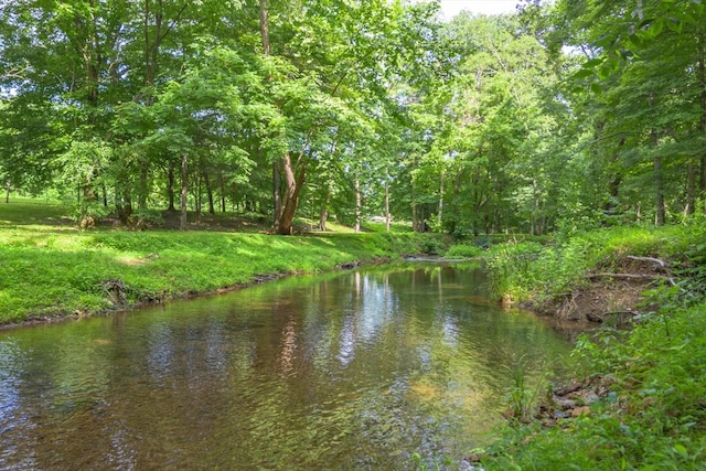 305 Allens Creek Rd, Hohenwald, TN 38462