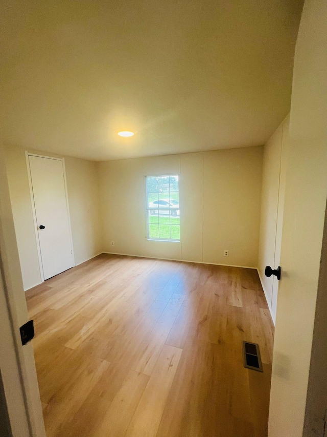 11120 Central Pike, Mount Juliet, TN 37122 - unfurnished room with light wood-style floors