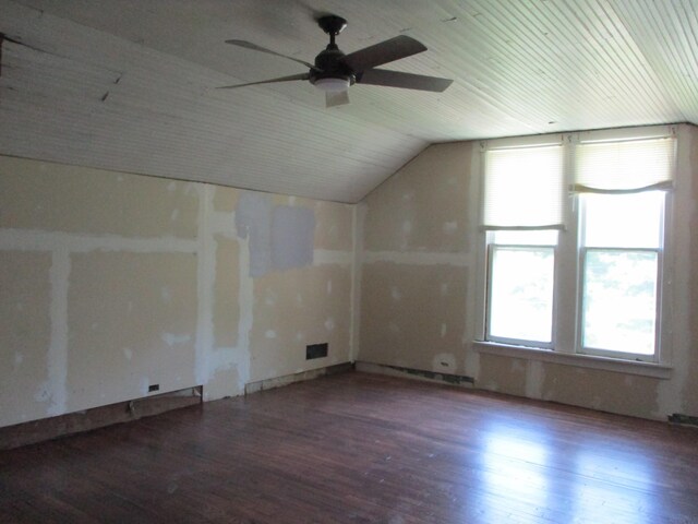 526 W Main St, Smithville, TN 37166 - photo 25