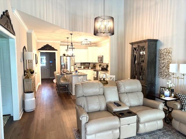 967 Horse Mountain Rd Unit 1E, Shelbyville, TN 37160 - living area featuring dark wood-style flooring and crown molding