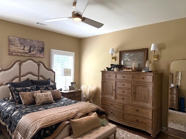 967 Horse Mountain Rd Unit 1E, Shelbyville, TN 37160 - bedroom featuring wood finished floors and a ceiling fan