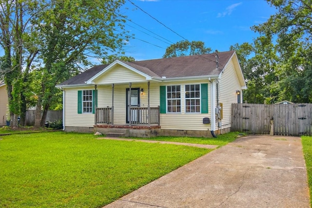 611 Cedar Bend Ln, La Vergne, TN 37086 - photo 1