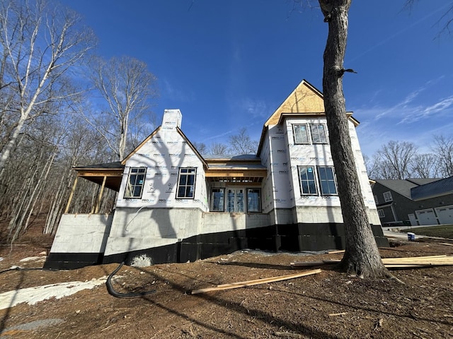 7985 Mountain Laurel Trl Unit 78, Signal Mountain, TN 37377 - view of side of home with a chimney