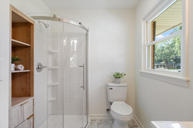 1211 Taylor Pl, Murfreesboro, TN 37129 - full bathroom featuring a stall shower and toilet